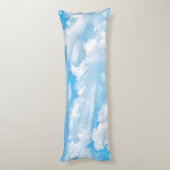 Happy Sunny Clouds over Print Background Lichaamskussen (Achterkant (Verticaal))