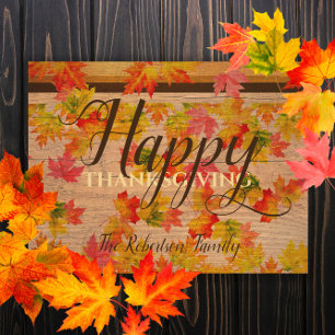 Happy Thanksgiving-Herfst Maple lekt op Barn Wood Briefkaart