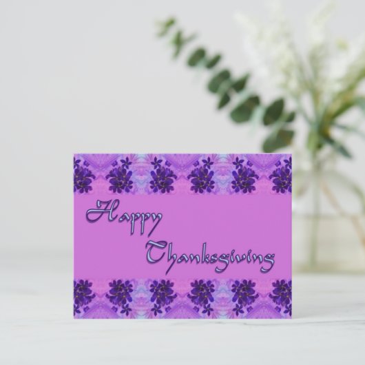 Happy Thanksgiving Purple Flowers Feestdagenkaart (Staand voorkant)