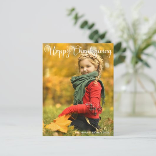 Happy Thanksgiving Script Overlay Family Foto Briefkaart (Staand voorkant)