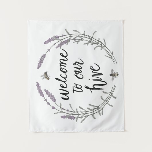 Happy to bee Home Words II | Welkom bij onze Hive Wandkleed (Voorkant)