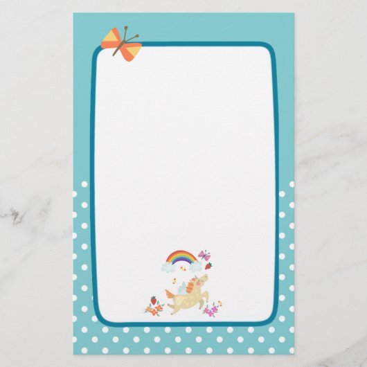 Happy Unicorn met regenboogwolken en bloemen Briefpapier (Voorkant)