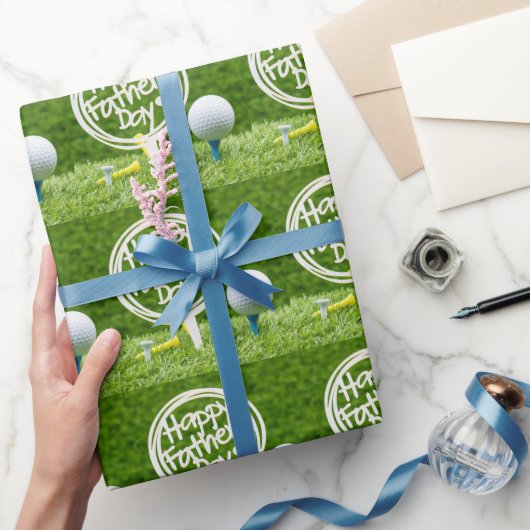 Happy Vaderdag-bord met golfbal op groen Cadeaupapier (Geschenken)