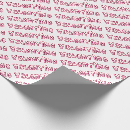 Happy Valentijn Pink Hearts Typography Cute Cadeaupapier (Hoek)