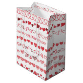 Happy Valentine’s Day Hearts Romantic Holiday Medium Cadeauzakje (Achterkant Gekanteld)