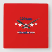 Happy Veterans Dag Vierkante Klok (Voorkant)