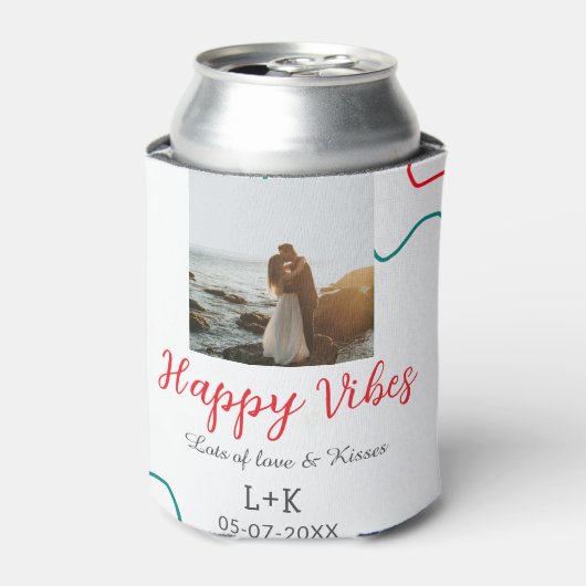 Happy Vibes vakantie paar naam datum bruiloft rood Blikjeskoeler (Blikje Voorkant)