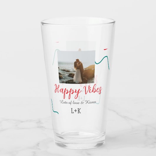 Happy Vibes vakantie paar naam datum bruiloft rood Glas (Achterkant)