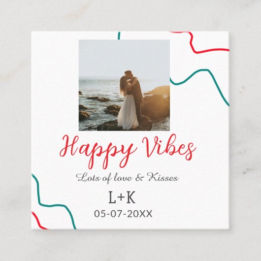 Happy Vibes vakantie paar naam datum bruiloft rood Vierkante Visitekaartje (Voorkant)