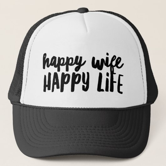 Happy Wife Happy Life Trucker Hat Trucker Pet (Voorkant)