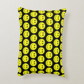 Happy Yellow Faces Pattern Black Accent Kussen (Achterkant (Verticaal))