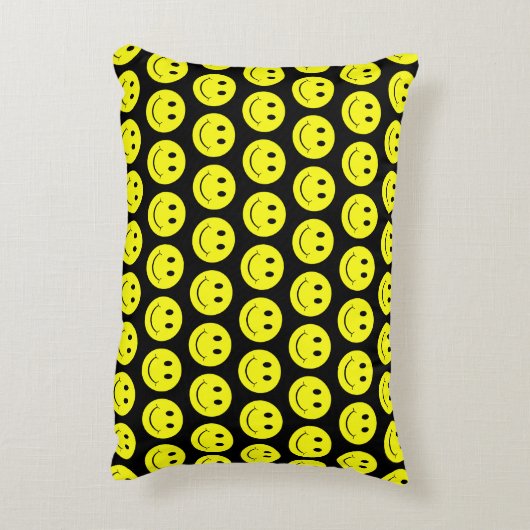 Happy Yellow Faces Pattern Black Accent Kussen (Achterkant (Verticaal))