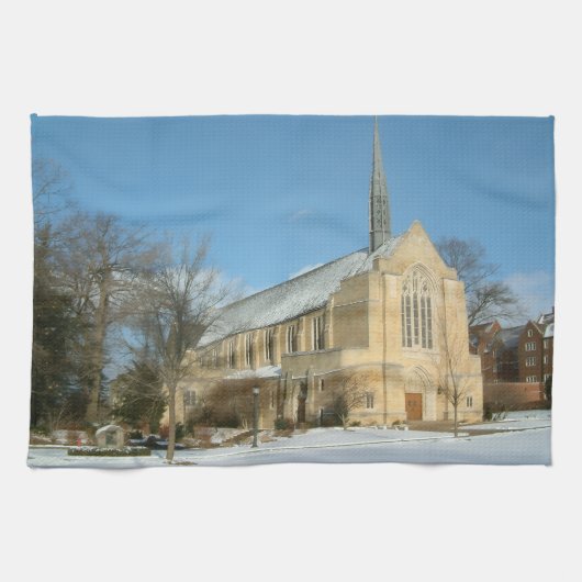 Harbison Chapel in Winter at Grove City College Theedoek (Horizontaal)