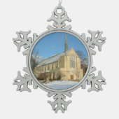 Harbison Chapel in Winter in Grove City College Tin Sneeuwvlok Ornament (Voorkant)