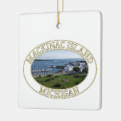 Harbour en Downtown op Mackinac Island, Michigan Keramisch Ornament (Links)