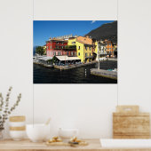 Harbour op Malcesine bij het Gardameer in Italië Poster (Keuken)