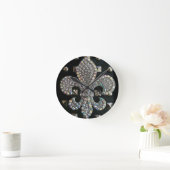 "HARD ROCK" BLACK FLEUR DE LIS FAUX STUDDED PRINT RONDE KLOK (Huis)