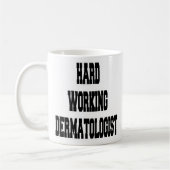 Hard werkende dermatoloog koffiemok (Links)