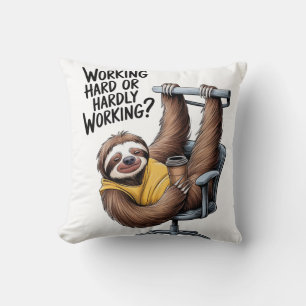 Hard Werkende of Weinig Werkende Luiaard Kussen