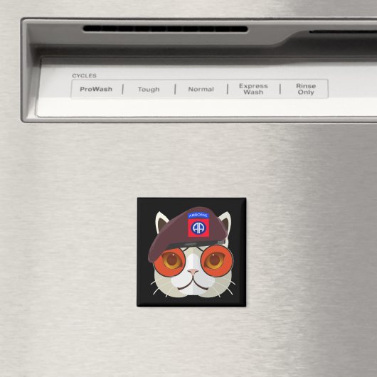 Hardcore 82e Airborne Kat Kat! Magneet (Insitu (Vaatwasser))