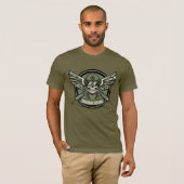 Hardcore FPS Gamer Badge T-shirt (Voorkant volledig)