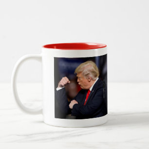 Hardcore Maga 2024 Tweekleurige Koffiemok