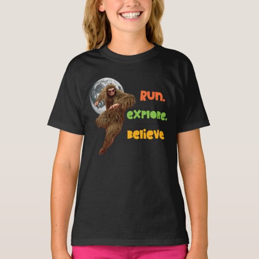 Hardloop Sasquatch Avontuur Geloof Ontwerp T-shirt (Voorkant)