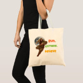 Hardloop Sasquatch Avontuur Geloof Ontwerp Tote Bag (Voorkant (product))