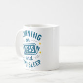 Hardlopen op Ideeën & Zero Sleep Grappig Relatable Koffiemok (Voorkant links)