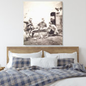 Hardships in het kamp (Kolonel Lowe en Captains B) Canvas Afdruk (Insitu (Slaapkamer))