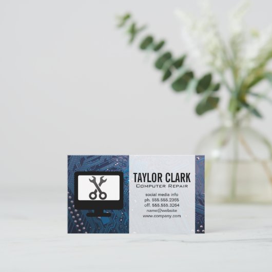 Hardware Electronics | Wrenches Visitekaartje (Staand voorkant)