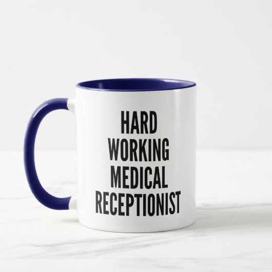 hardwerkende medische receptioniste mok (Links)