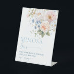 Hargrove Blue Floral MImosa Bar Sign Reclamebord Met Voetstuk<br><div class="desc">Dit Mimosa-barteken heeft een zacht waterverf bloemontwerp. De scriptkoppen zijn afbeeldingen die niet kunnen worden bewerkt. Het kopje afbeelding kan worden aangepast aan elke poster grootte passen. Alle andere teksten zijn volledig bewerkbaar. Voor meer geavanceerde aanpassing van dit ontwerp,  selecteert u gewoon de knop "Aanpassen" hierboven.</div>