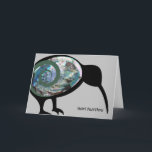 HARI HURITAU MAORI BIRTHDAY AOTEAROA NEW ZEALAND BEDANKKAART<br><div class="desc">Hari Huritau, Happy Birthday in Māori. Deze Aotearoa NZ-groetings-kaart heeft een kiwi-vogel in kleuren van zwarte en pāua schelp met een groene fern koru. Er is ruimte voor douanetekst op de binnenkant en de groet op de voorzijde kan ook worden gewijzigd indien aangewezen, misschien toevoegend een naam bijvoorbeeld. De Kiwi-vogel...</div>