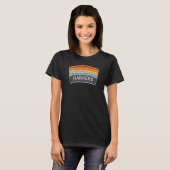 Harkers Island, NC Vacationing Sunrise Curve T-shirt (Voorkant volledig)