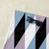 Harlequin Diamond Pattern - Blue and Dusty Lila Strandlaken (In situ)