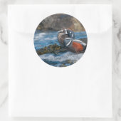 Harlequin Duck in oceaansurf Ronde Sticker (Tas)