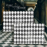 Harlequin Ephemera Black in White Wood Decoupage Tissuepapier<br><div class="desc">"Harlequin Ephemera Black in White Wood Decoupage, zwaar tissuepapier voor het maken van werk en meubeldecoratie." Rustisch elegant zwart-wit schilderde Harlequin-diamantpatroon dat is ontregeld en werkt boven een witte achtergrond van kraakbedekking. De het ephemerbekleding van het manuscript eindigt het ontwerp. Geschilderd in waterverf en grafisch ontworpen door een internationaal erkende...</div>