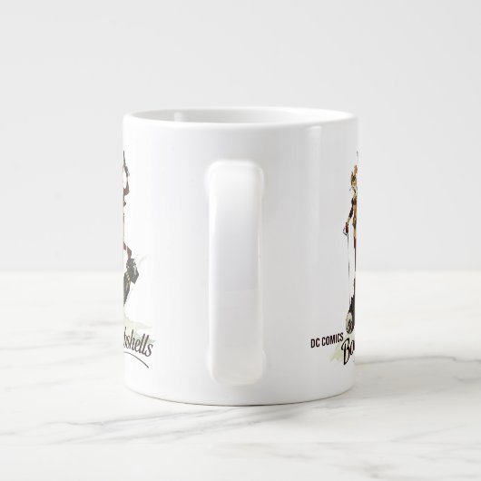 Harley Quinn Bombshells Pinup Grote Koffiekop (Achterkant)