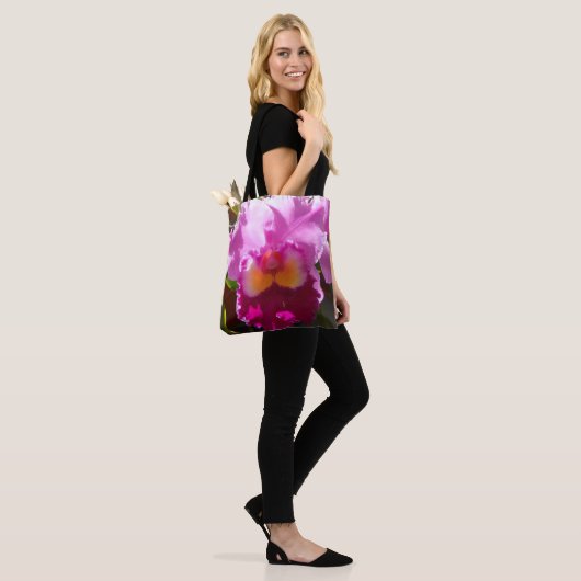 Harlinde Tote Bag (Op model)