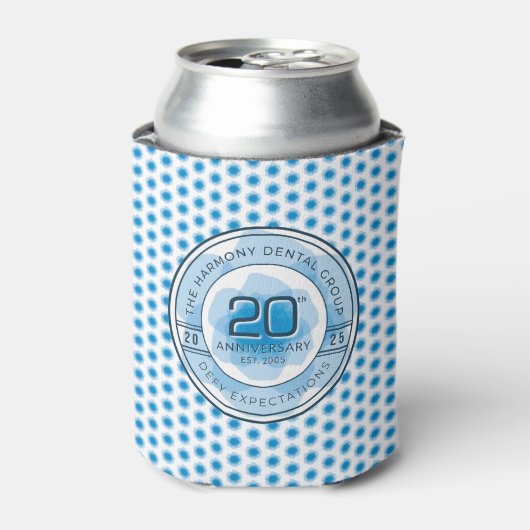 Harmony Dental 20th Anniversary Cooler Sleeve (Blikje Voorkant)