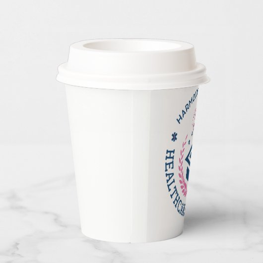 Harmony Heights Healthcare Solutions Company Logo Papieren Bekers (Rechts)