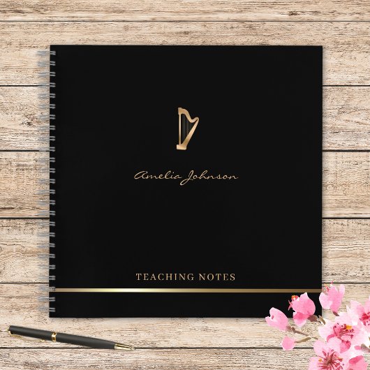 Harp Teacher Stijlvol Script Muziek Goud Zwart Notitieboek