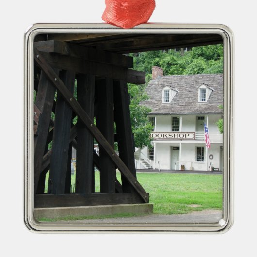 Harpers Ferry WV Boekhandel & Spoorweg Ornament (Voorkant)