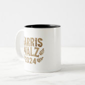 Harris Tim Walz Crest Harris Waltz 2024 Tweekleurige Koffiemok (Voorkant links)