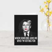 Harris vs Donald Trump Grappige Verkiezingsmeme Kaart (Gele Bloem)