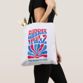 Harris Walz 2024 Boho Groovy Retro rood Blu Tote Bag (Dichtbij)