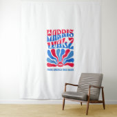 Harris Walz 2024  Boho Groovy Retro rood Blu Wandkleed (In situ)