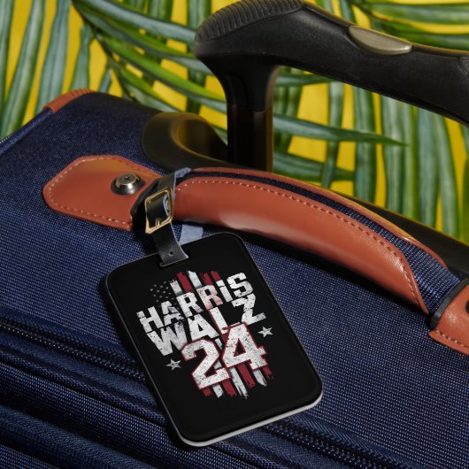 Harris Walz 2024 Kamala Harris 2024 Tim Walz 2024 Bagagelabel (Voorkant Insitu 1)
