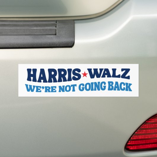 Harris Walz 2024 We gaan niet terug Retro Bumpersticker (Op auto)